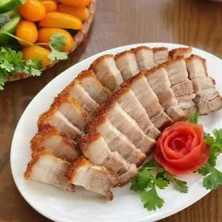 Hình ảnh Heo quay ba rọi da giòn 0.3kg