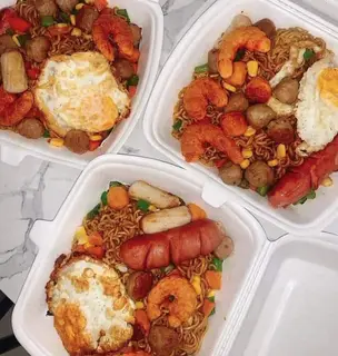 Hình ảnh Mì trộn đặc biệt