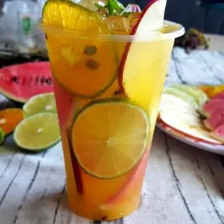 Hình ảnh Trà trái cây nhiệt đới