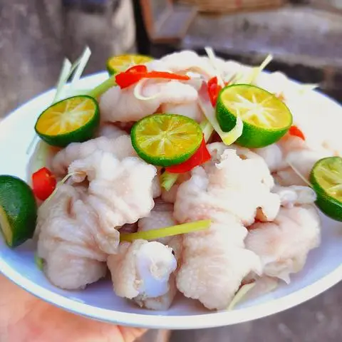 Hình ảnh Chân Gà Sốt Thái Bà Phương - Lê Đình Cẩn