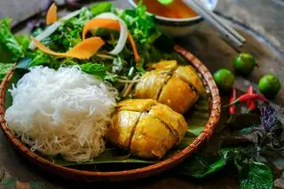 Hình ảnh Nem cua bể - bún
