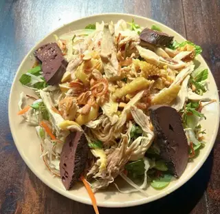 Hình ảnh Gỏi gà xé