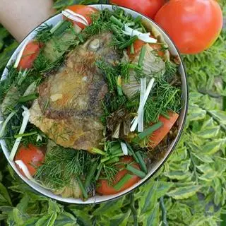 Hình ảnh Canh dưa đầu cá trắm
