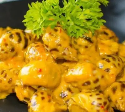 Hình ảnh Ốc hương sốt trứng muối