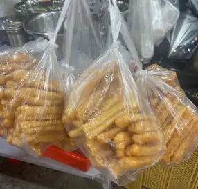 Hình ảnh Quẩy chiên giòn - 4 cái