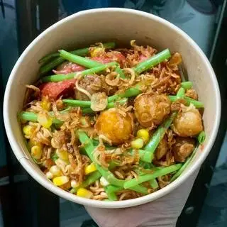 Hình ảnh Mì xào cá viên