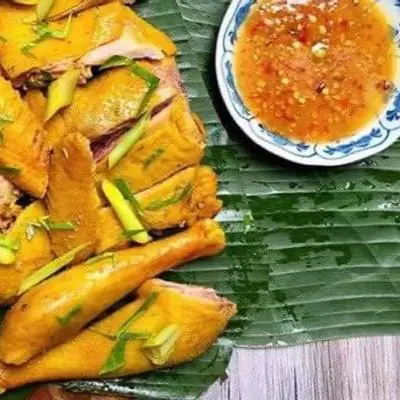Hình ảnh Gà Ủ Muối Hoa Tiêu - Thoại Ngọc Hầu