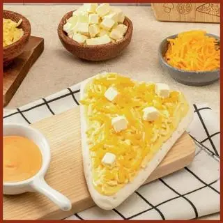 Hình ảnh Pizza phô mai ngũ vị kèm mật ong