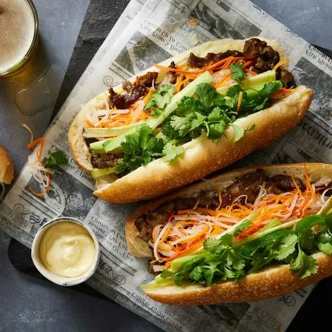 Hình ảnh Bánh Mì Hoa Phát - Lạc Long Quân