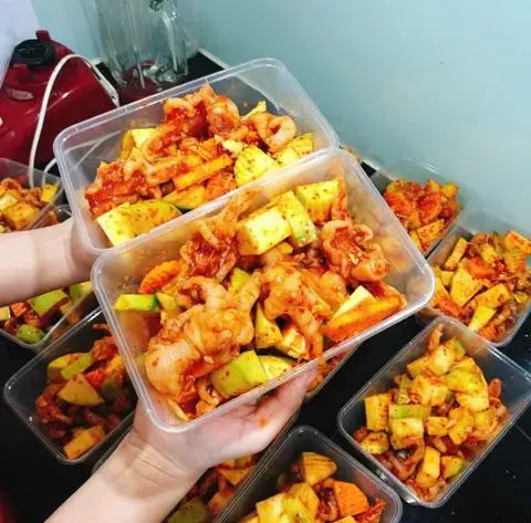 Hình ảnh ĂN VẶT BÉ LÌ - Trần Quốc Tuấn