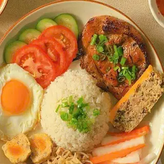 Hình ảnh Cơm sườn bì trứng