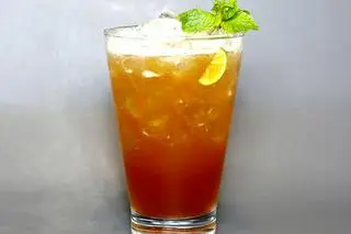 Hình ảnh Hồng trà tắc sủi bọt
