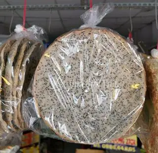Hình ảnh Bánh tráng mè nướng