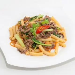 Hình ảnh Nui xào bò