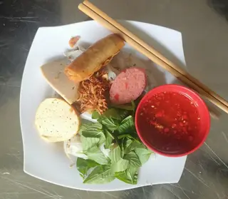 Hình ảnh Bánh cuốn thập cẩm