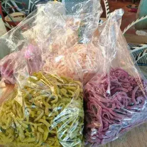 Hình ảnh Mứt dừa non nhà làm siêu ngon (500gram)