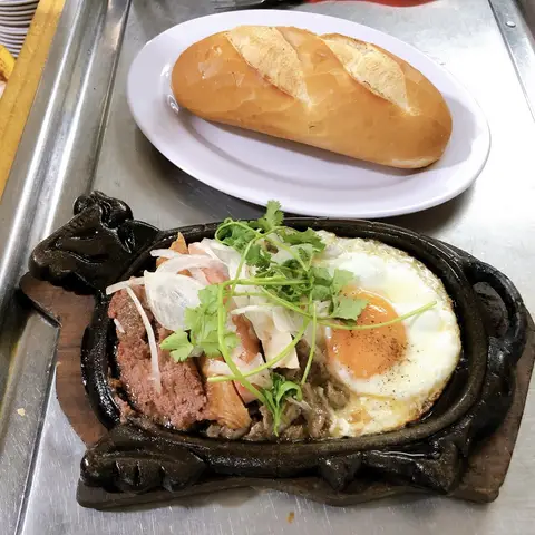 Hình ảnh Bò Né & Bò Bít Tết 3 Ngon - Lê Đại Hành