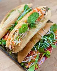 Hình ảnh Bánh mì Hội An Heo quay 