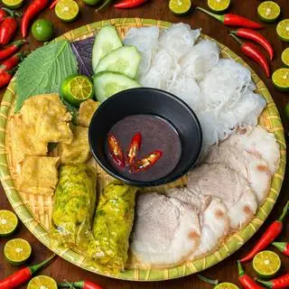 Hình ảnh Bún đậu nem rán