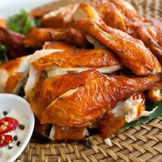 Hình ảnh Gà nướng mật ong - nguyên con 
