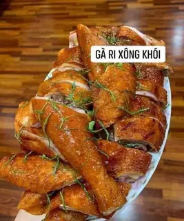 Hình ảnh Gà hun khói nửa con (ăn mát) + xôi nếp hành phi