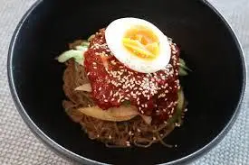 Hình ảnh Mì lạnh trộn