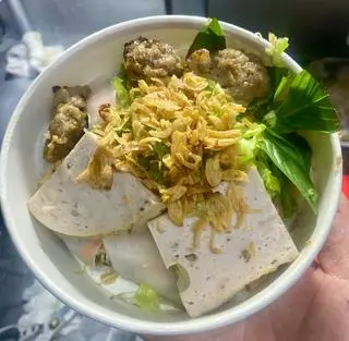Hình ảnh Bánh cuốn nóng  thịt chả 