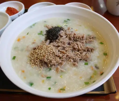 Hình ảnh Cháo thịt bằm thêm tim