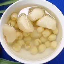 Hình ảnh Chè hạt sen nhãn nhục
