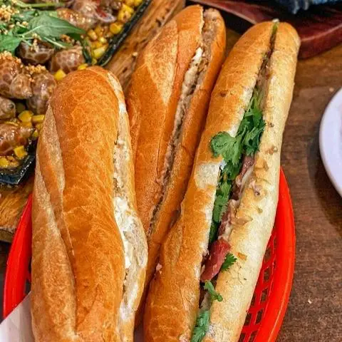 Hình ảnh Bánh Mì Que Ẩm Thực Lâm Vũ Group - Nguyễn Thị Búp