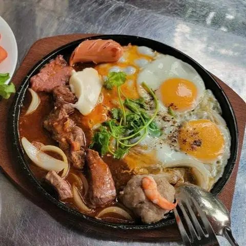Hình ảnh Bánh Mì Chảo Sumo - Lê Văn Lương