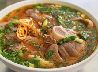 Hình ảnh Bún bò giò