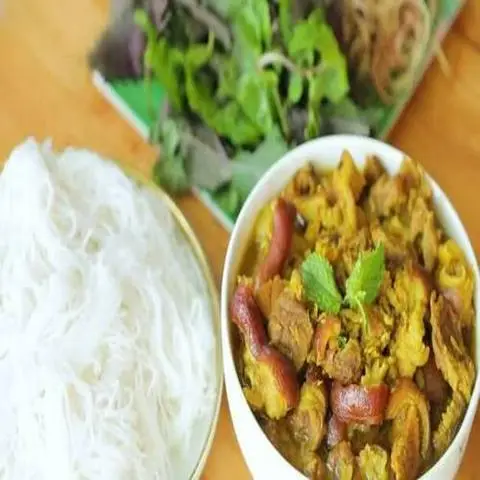 Hình ảnh Bún giả cầy măng