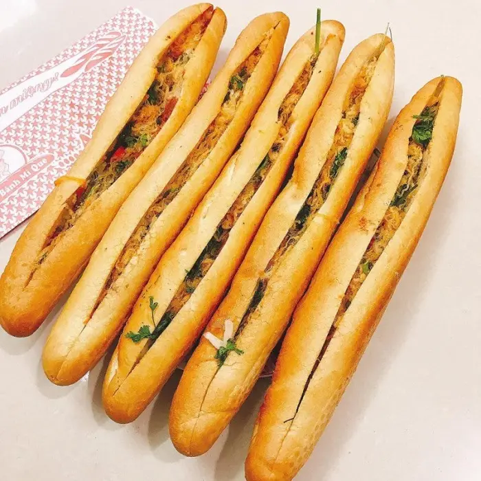 Hình ảnh Bánh mì que