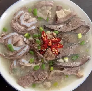 Hình ảnh Cháo lòng thập cẩm đầy đủ