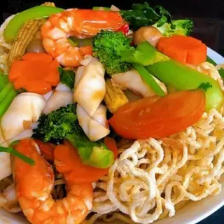 Hình ảnh Mì xào giòn hải sản
