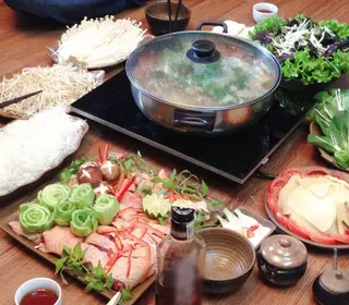 Hình ảnh Lẩu riêu cua gà