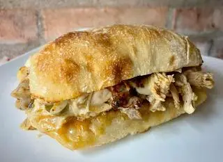 Hình ảnh The Hadoken - Roasted chicken sandwich - Bánh mì gà nướng sốt cay quyện phô mai