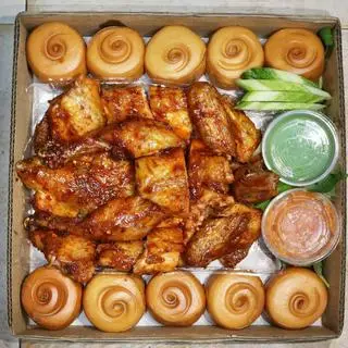 Hình ảnh Gà nướng bánh bao