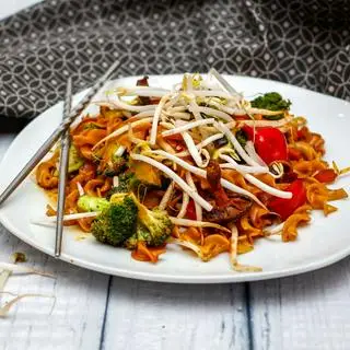 Hình ảnh Mì xào chay