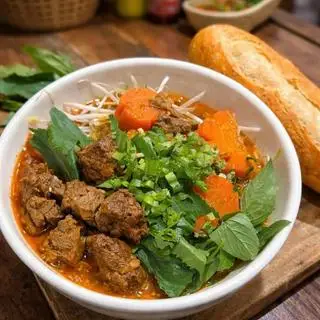 Hình ảnh BÁNH MÌ BÒ KHO