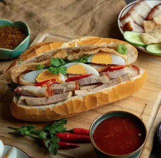 Hình ảnh Bánh mì đặc biệt