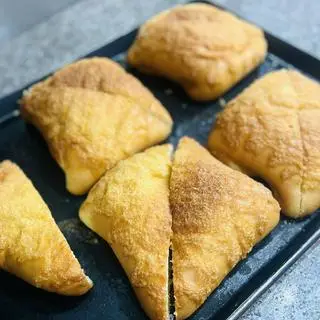 Hình ảnh Bánh tam giác phô mai