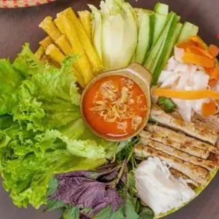 Hình ảnh Nem nướng Nha Trang 1 người ăn - 1 trà tắc