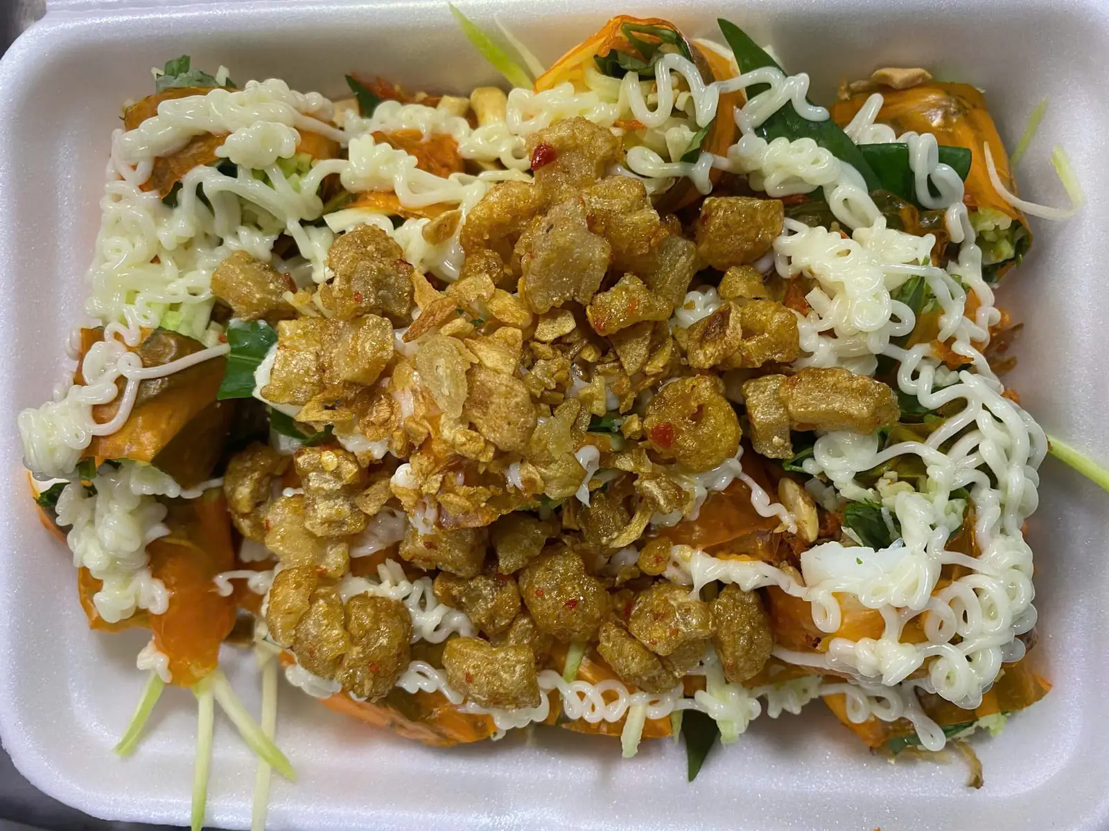 Hình ảnh Bánh tráng cuốn tóp mỡ 