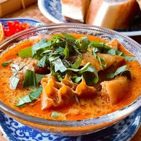 Hình ảnh Phá Lấu Bò & Phá Lấu Heo - A Chảy - Huỳnh Văn Trí