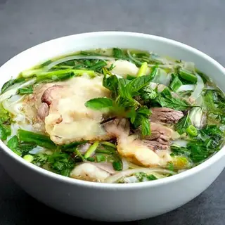 Hình ảnh Phở gầu