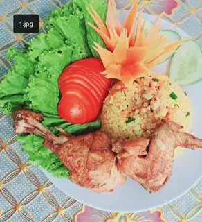 Hình ảnh Cơm gà đùi lớn
