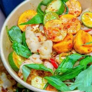 Hình ảnh Chân gà sốt Thái trứng non - phần nhỏ