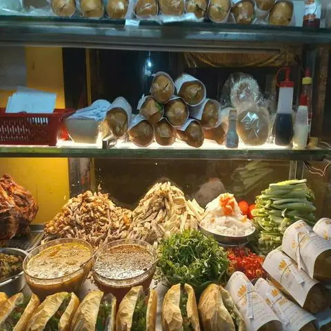 Hình ảnh Lò Bánh Mì Gia Huy - Bánh Mì & Bánh Ngọt - Đông Hưng Thuận 2